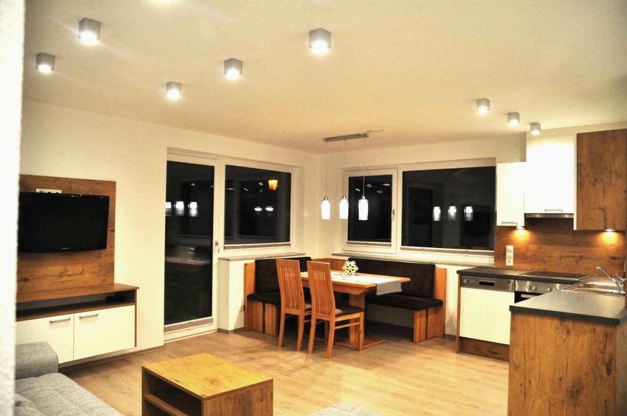 Appartement Alpenzauber Arzl im Pitztal Eksteriør billede